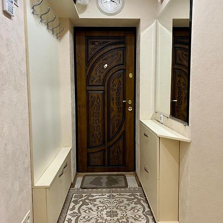 Avenue Apart Lviv Bagian luar foto